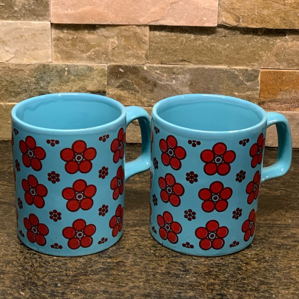 STAFFORDSHIRE | Set of 2 | Vintage Blue with Red Poppy Pattern Mugs